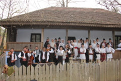 Festivalului Internațional de Folclor „Muzici și Tradiții în București” editia a 13-a Festivalului Internațional de Folclor „Muzici și Tradiții în București” editia a 13-a