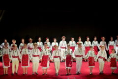 Prima ediție a Festivalului de muzică populară  ,,Muguri de folclor”.
